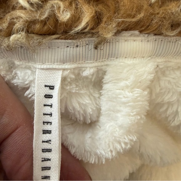 Pottery Barn Hooded Robe - Picture 10 of 10